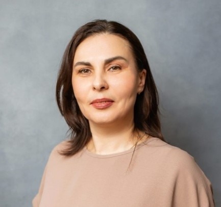 СОЛОВЬЁВА ИРИНА ДМИТРИЕВНА, главный внештатный педагог-психолог Боровичского муниципального района.